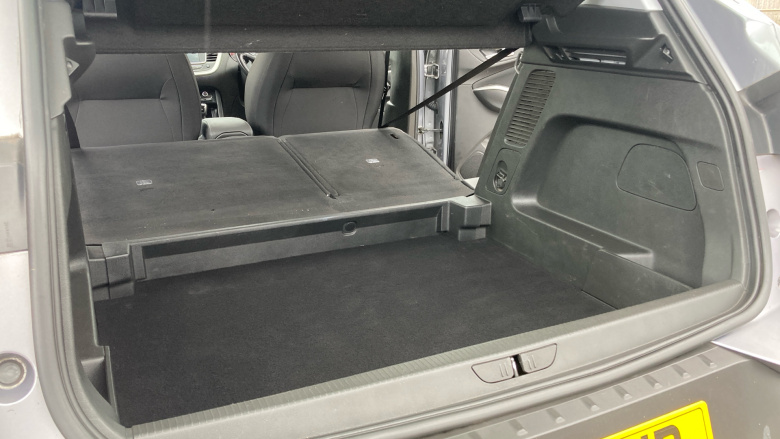 Vauxhall Grandland X 1.2 Turbo SE 5dr Petrol Hatchback